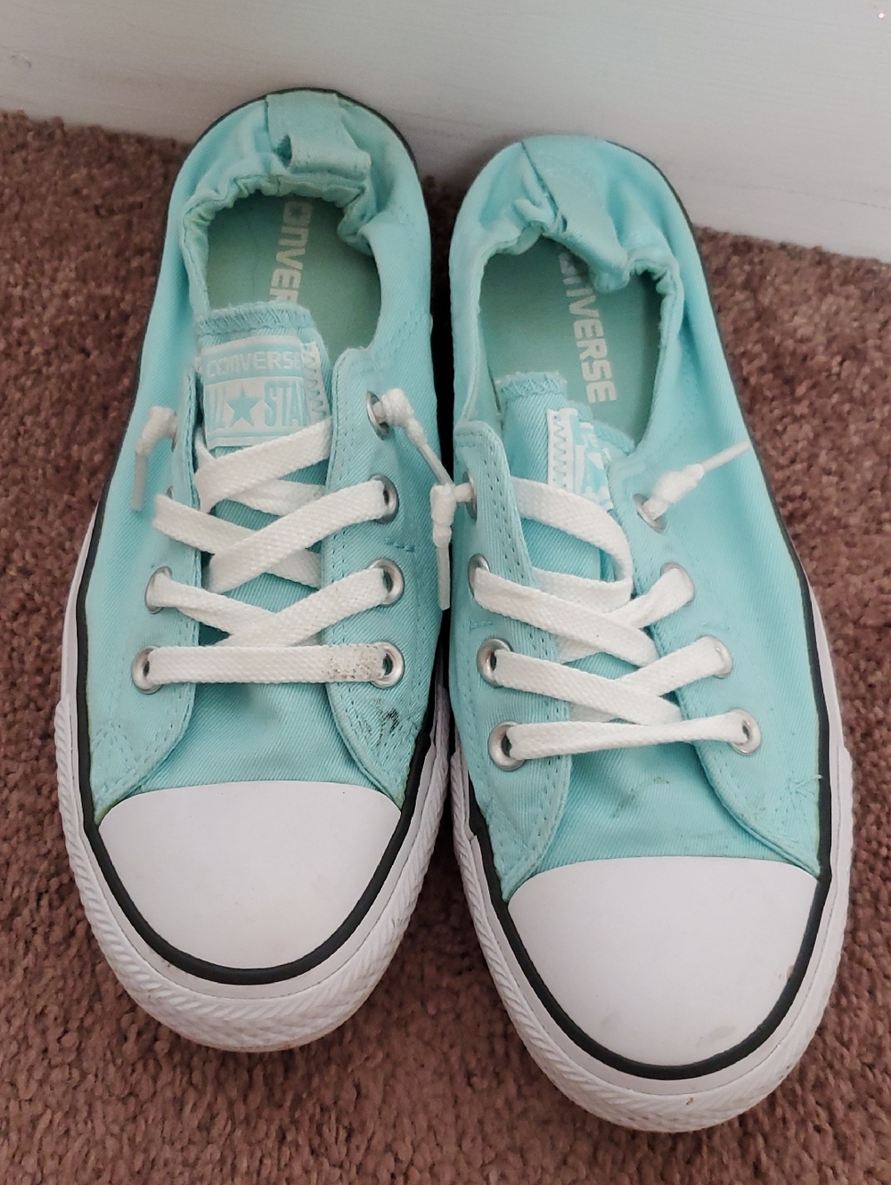 Converse Low Top Sneakers